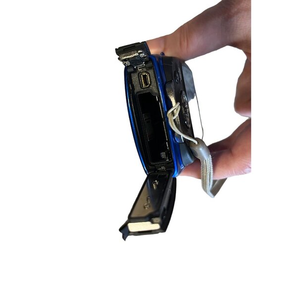 FujiFilm FinePix XP21 Water Proof Digital Camera Digicam 14MP Bundle - TESTED** - Picture 10 of 11